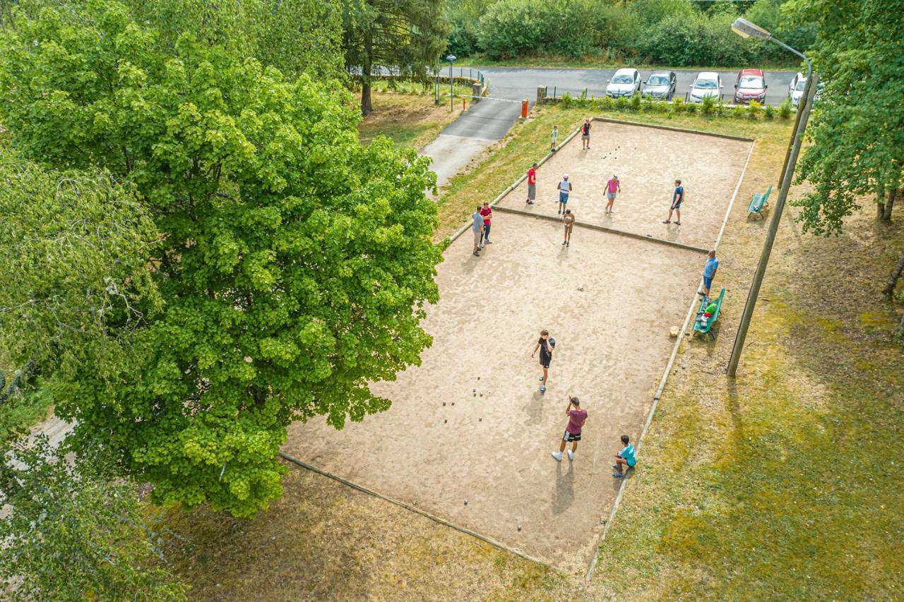 Village De Gites De La Foret De Ganigal Le Malzieu-Ville Exteriér fotografie